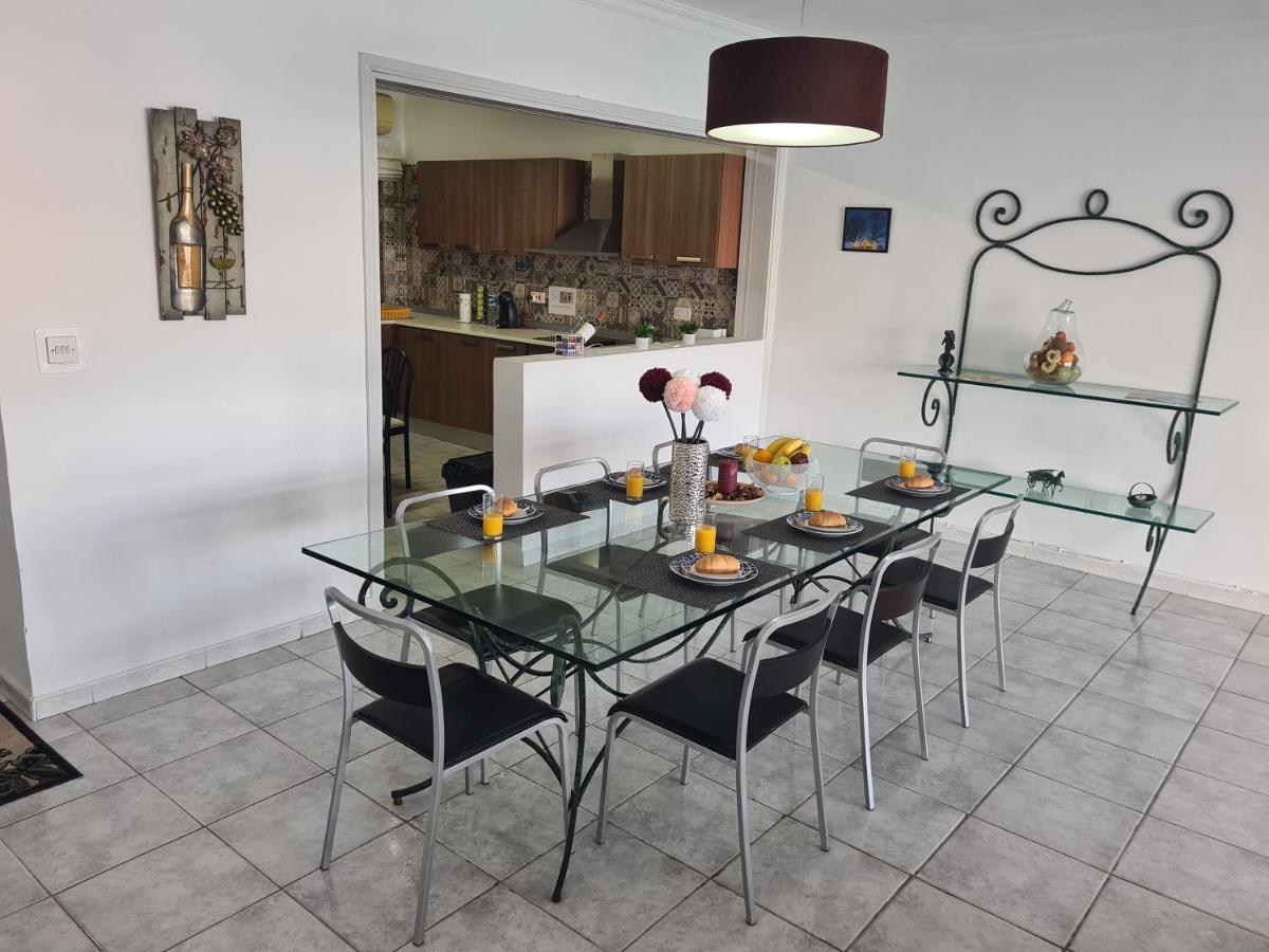 Spacious Seafront Apt Next To Sliema-Valeta Ferry Екстериор снимка